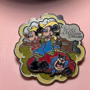 Disney Year of a Million Dreams Pin with Yellow and Red 2007 Limited A4